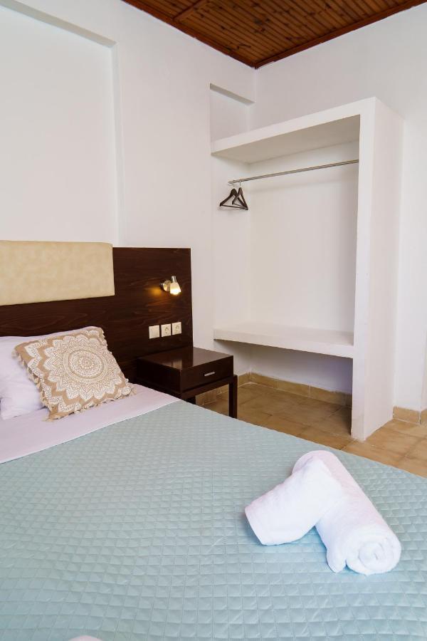 Mayo Rooms Zakynthos Akrotiri  Exterior foto